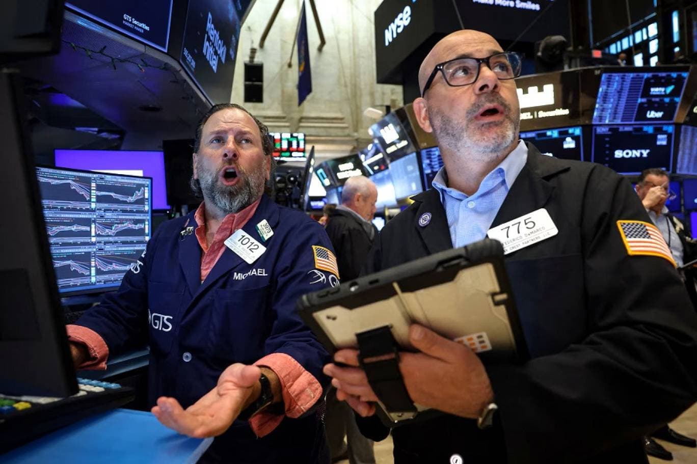 İstihdam Şoku Piyasaya Yaradı: S&P 500 Rekora Koşuyor, Tahvil Getirileri Düşüşte!