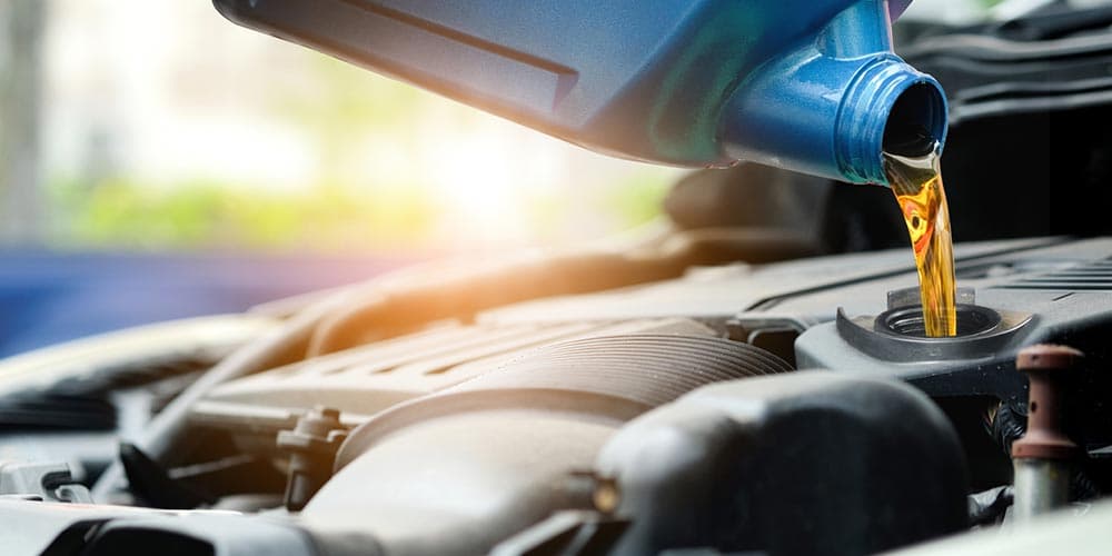 Orta Doğu’daki Çatışmalar Motor Yağı Fiyatlarını Uçurdu: Sürücüleri Neler Bekliyor?