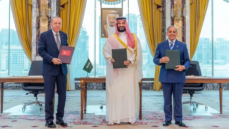 Suudi Arabistan, Türkiye ve Pakistan "Mekke Ortak Savunma Anlaşması"nı imzaladı