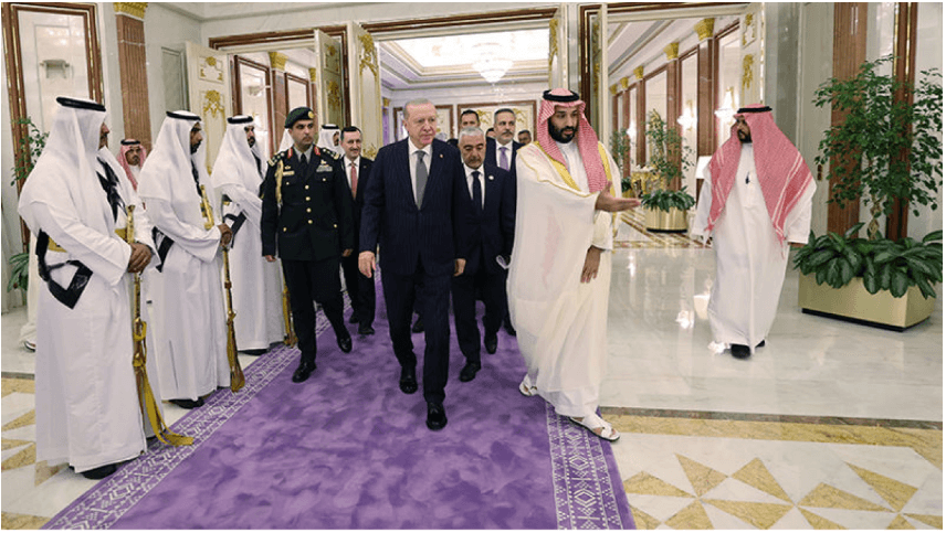 Türkiye, Suudi Arabistan ve Pakistan üçlü savunma anlaşması imzaladı