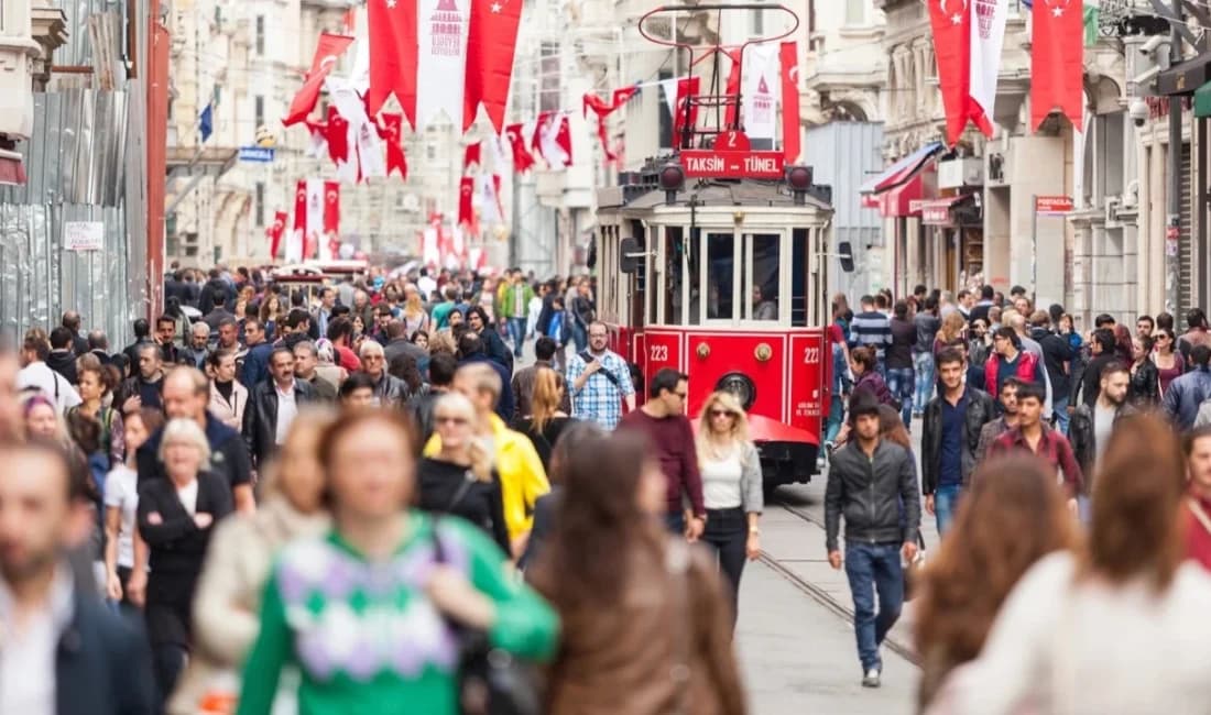 TÜİK Raporu: Türkiye Nüfusu Kaç Oldu?