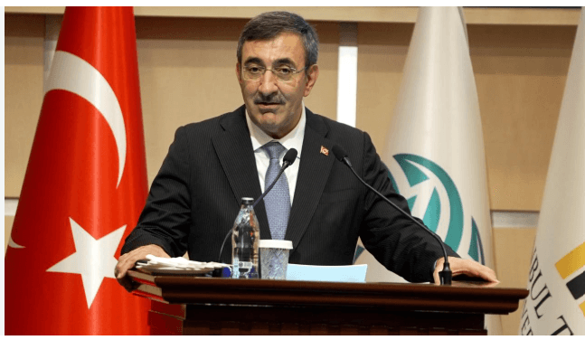 Cevdet Yılmaz: Büyümeyi ihracat ve yatırım taşıyor, fon krizindeki sorun yapısal değil