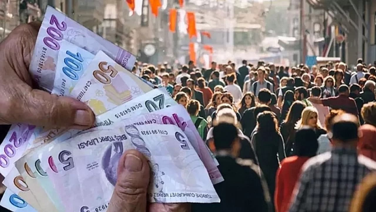 Milyonların Maaşı Değişiyor! Memur ve Emeklinin Ocak 2027 Zammı İçin İkinci Rakam Geldi