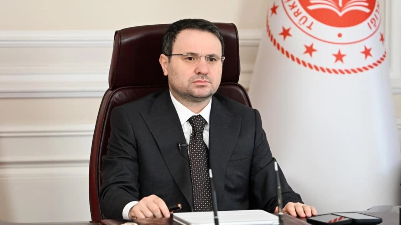 Adalet Bakanı Gürlek'ten Borsa Soruşturması Açıklaması: "Asıl Amacımız Paraları Geri Getirmek"