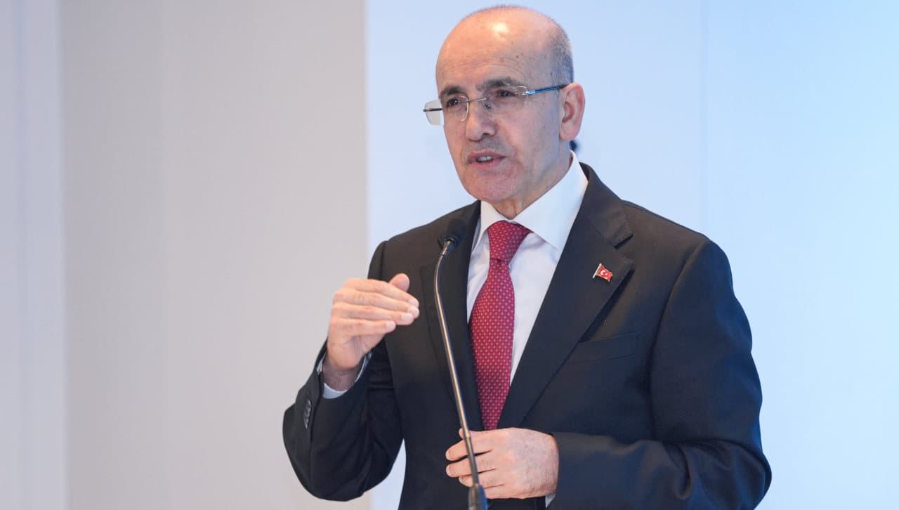Bakan Şimşek’ten Fon ve Borsa Açıklaması: "Piyasada Güven Devam Ediyor"