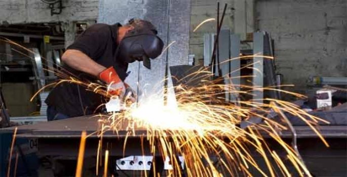 Avrupa’da imalat can çekişiyor