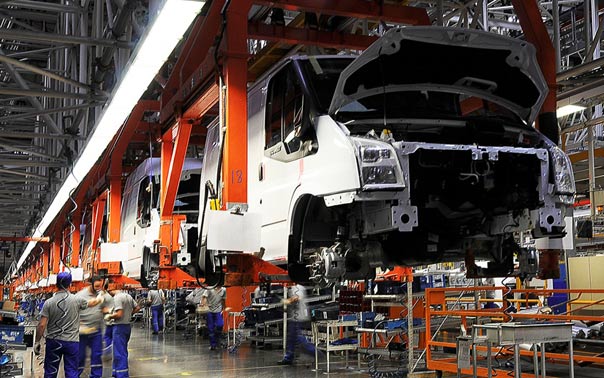 Otomobil devi 25 bin kişiyi işten çıkarmayı planlıyor