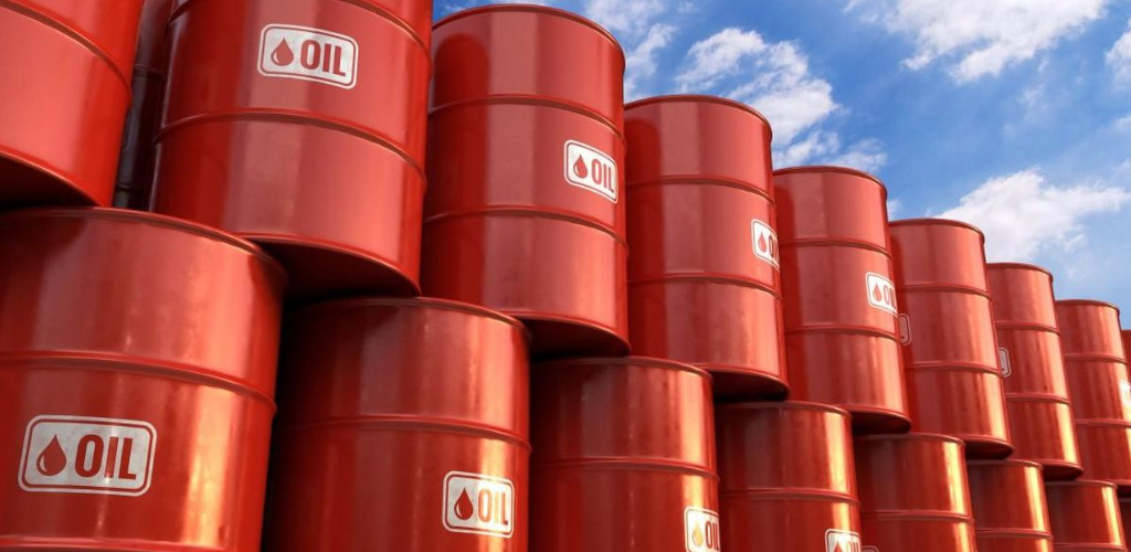 Çin’in petrol talebi neredeyse korona öncesi seviyeye döndü