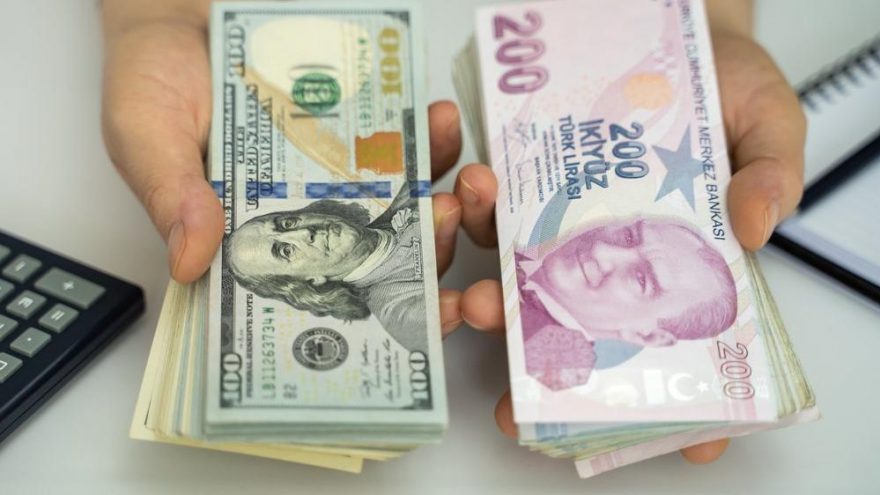 USDTRY 1 ay vadeli ima edilen oynaklık oranı dünya klasmanında zirvede