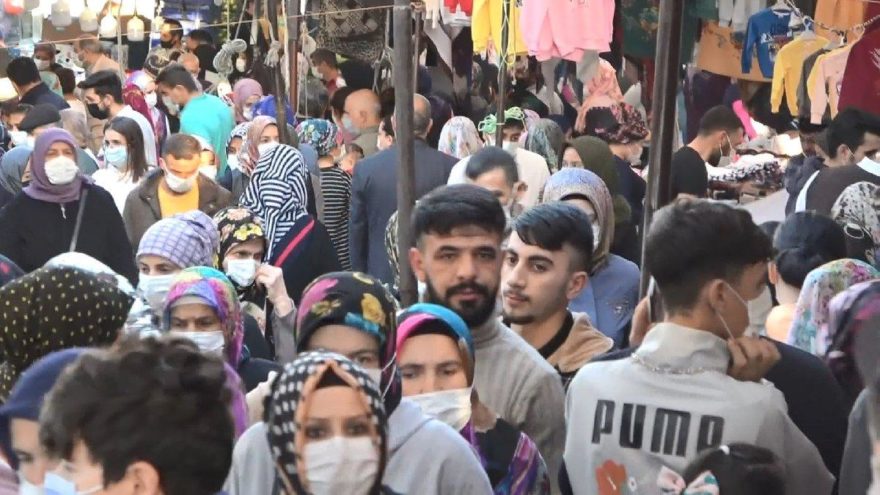 Hanehalkı sayısı azalıyor, halkın beşte biri yoksul