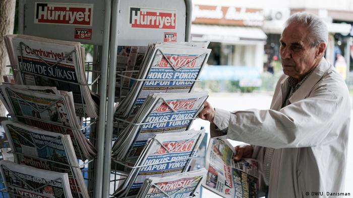 Türkiye’de hükümete yakın medyaya para aktı