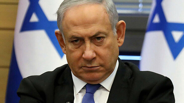 Netanyahu, kitlesel protestolara neden olan yargı düzenlemesini erteledi