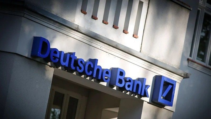 Deutsche Bank hisselerinde sert düşüş: Kriz büyüklere mi sıçradı?