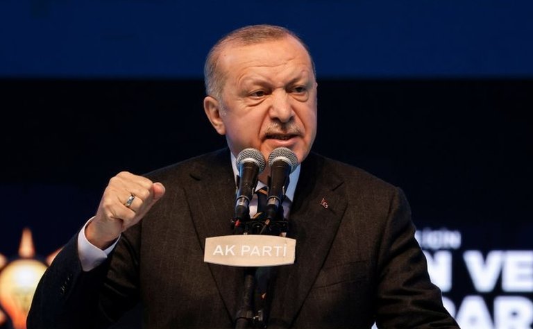 AKP’de oy kaybına karşı hangi önlemler tartışılıyor?