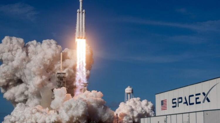 Kontrolmatik, SpaceX Falcon 9 roketi ile uzaya 3 uydu fırlatacak!