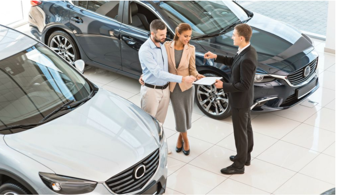 ANALİZ:  Otomobil satışlarında sert düşüş