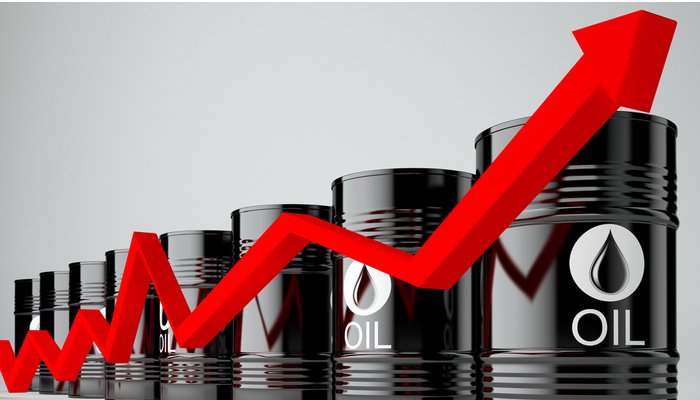 Suudi Arabistan’dan petrole zam; petrolün varil fiyatı yeniden rekor kırdı!