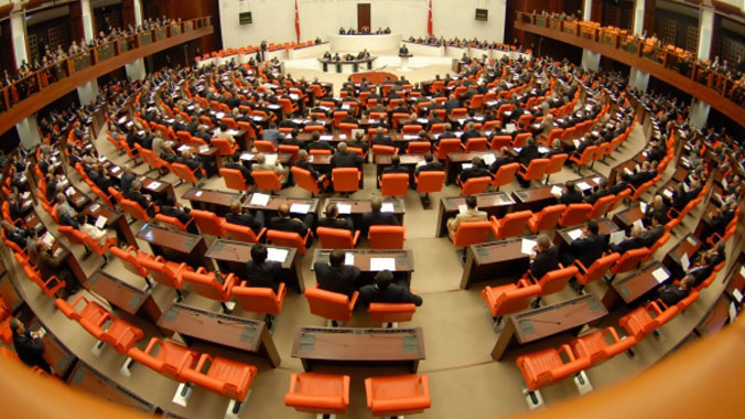 Kulis: Erdoğan dostlarıyla ‘Meclis’te çoğunluğu kaybediyoruz’ bilgisini paylaştı