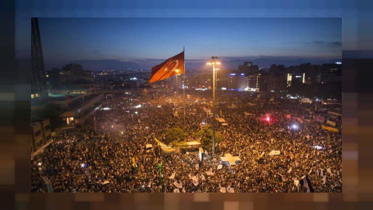 Erdoğan Gezi’nin yıldönümünde: Bezmialem Camii içinde bu teröristler bira şişeleriyle …, bunlar çürük, sürtük!