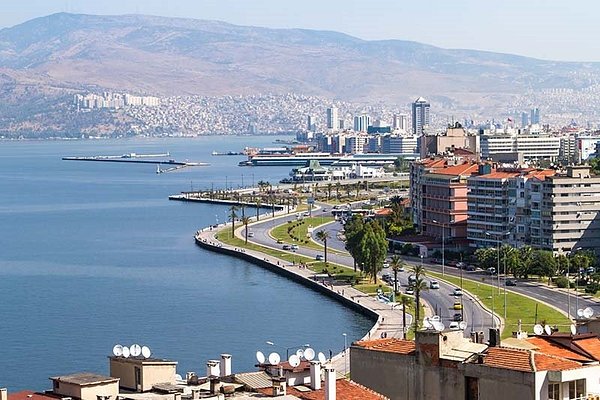 İzmir anketi: “İktidar kazanmaya hiç bu kadar yaklaşmamıştı”