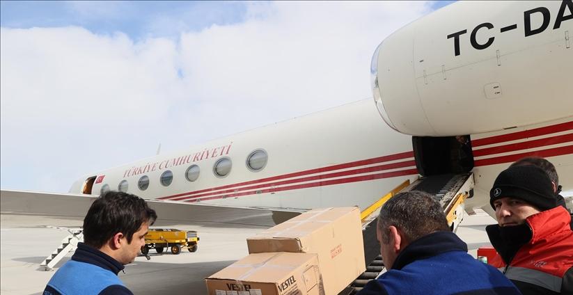 Cumhurbaşkanlığına ait uçaklar yardım malzemeleri ve ekipleri deprem bölgesine ulaştırdı