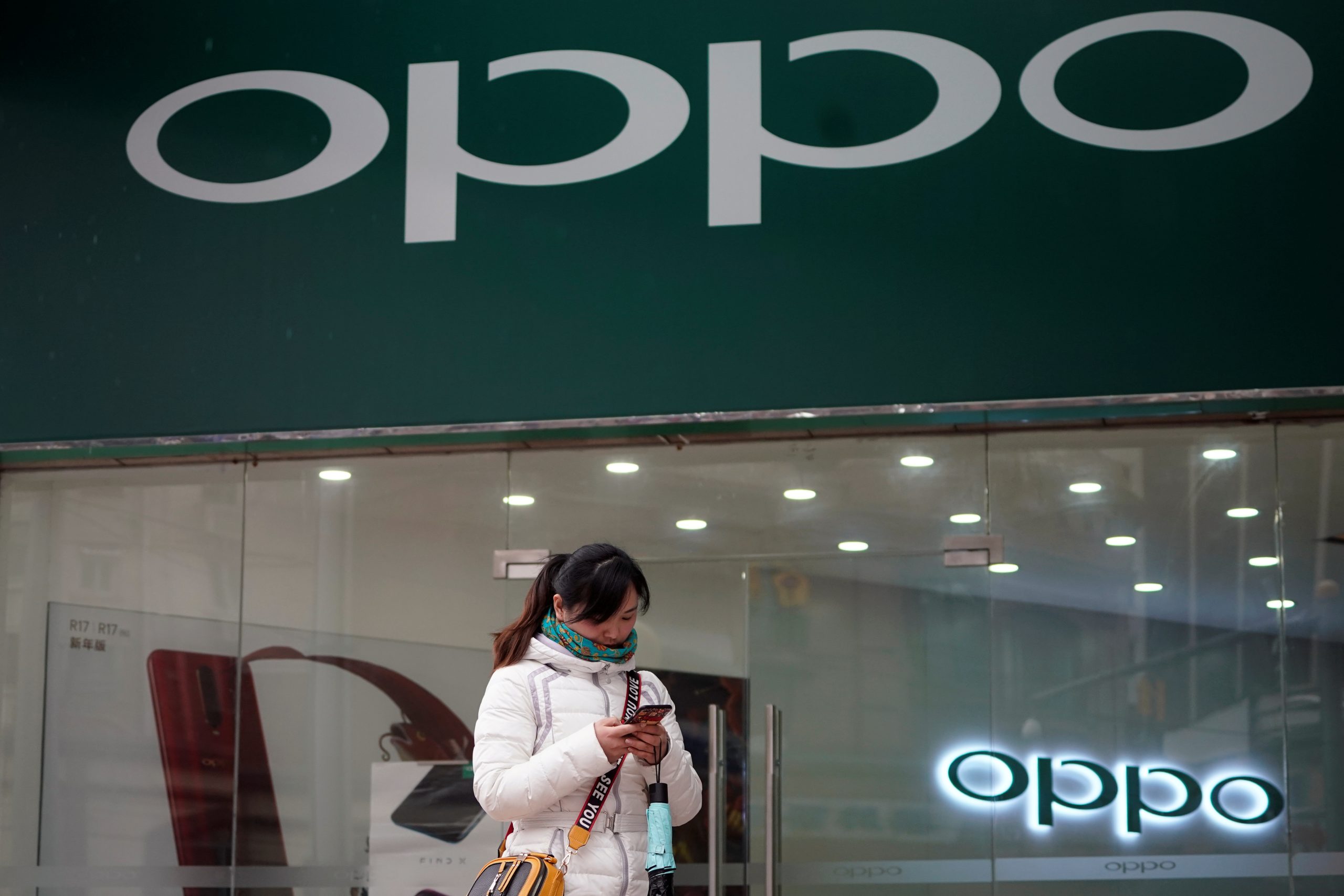 “Çinli cep telefonu üreticisi OPPO Mısır’a fabrika kuruyor…”
