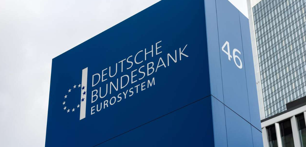 Bundesbank, Alman ekonomisinin bu yıl daralmasını, enflasyonun 2025’de de yüzde 2’nin üzerinde kalmasını bekliyor