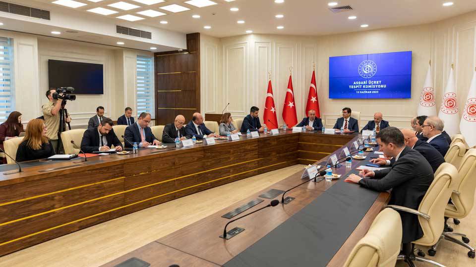 Cumhurbaşkanı Erdoğan’dan asgari ücret açıklaması… Asgari ücrette ikinci toplantı 19 Haziran’da