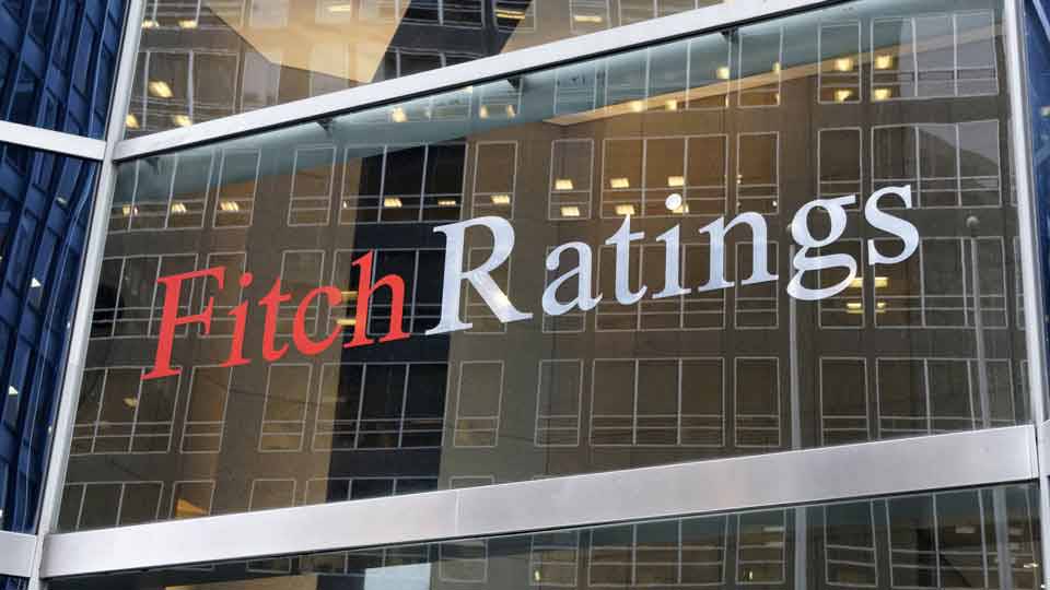 Fitch, Çekya’nın kredi notunu yukarı yönlü revize etti