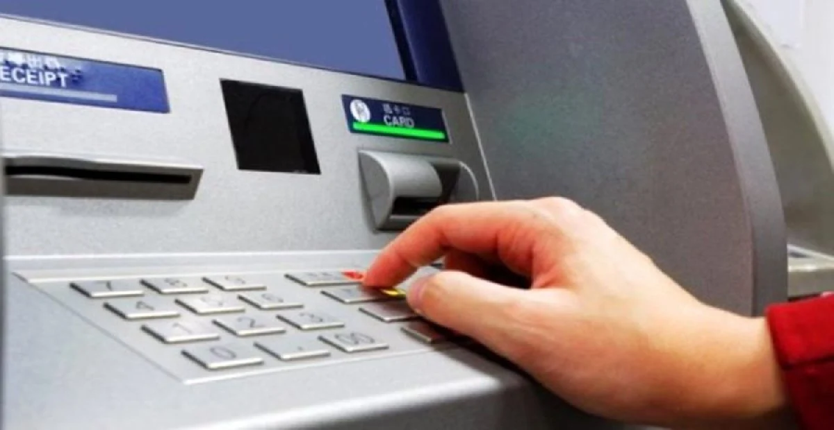 ATM’den para çekmek artık yasaklandı! Sebep: “Ekonomik kriz”