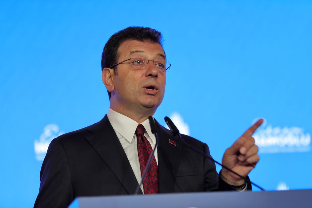 Ekrem İmamoğlu: ”Akrabam gelse kapıdan içeri giremez”