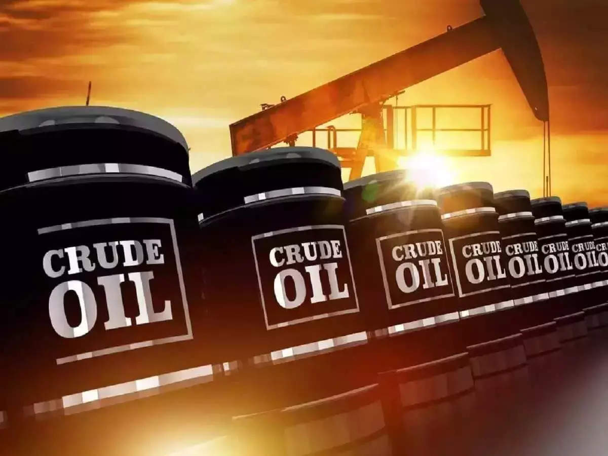 Petrol fiyatları dört ayın zirvesinde, Suudilerden yeni üretim kesintisi sinyali