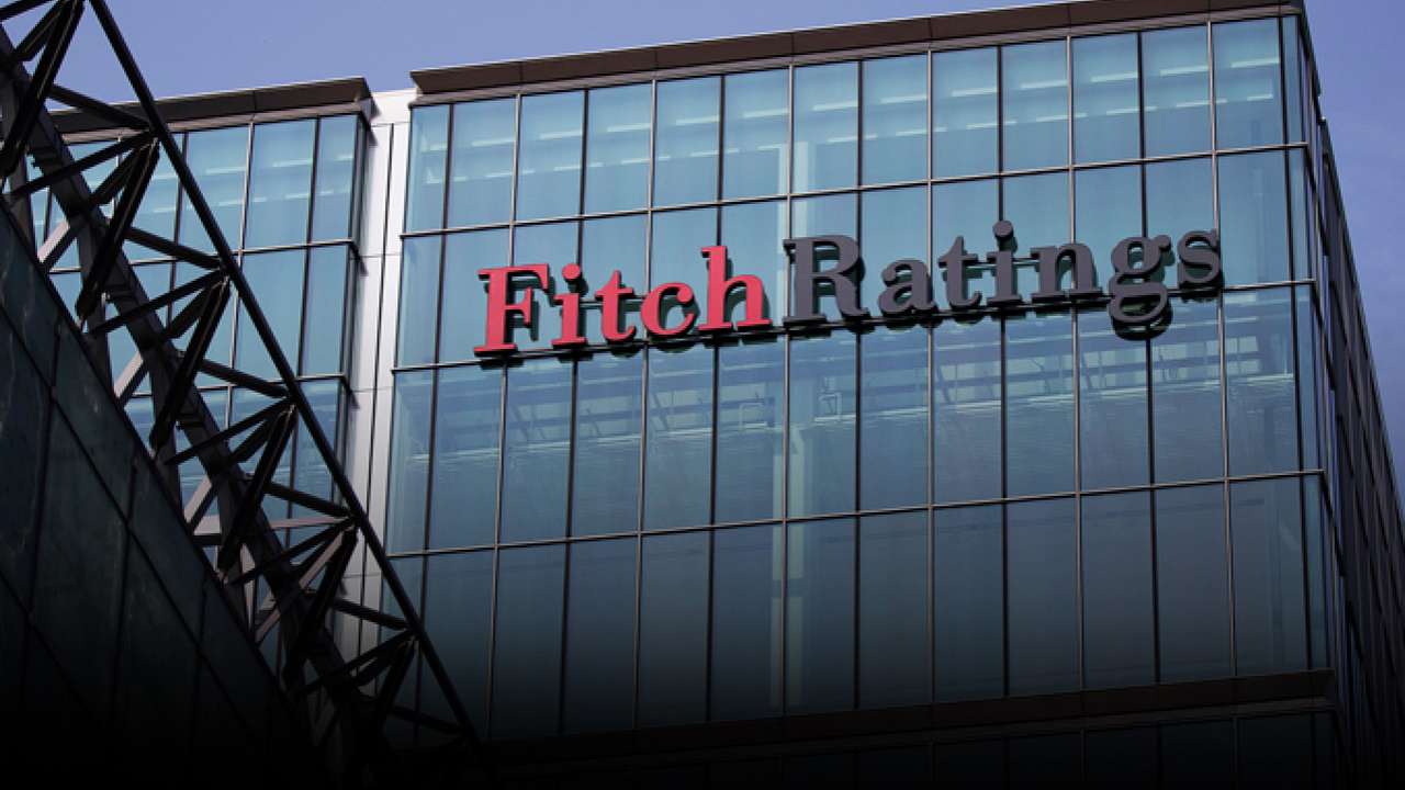 Fitch Ratings: Türk bankalarının kredi büyümesi baskı altında