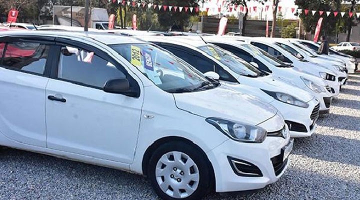 arabam.com: ‘Ocak ayında otomobil fiyatları yüzde 2,6 daha geriledi…’