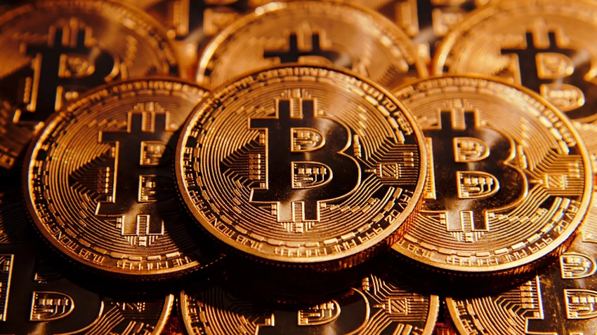 Bitcoin tarihi günlerini yaşıyor! 41 bin doları aştı
