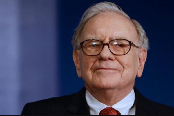 Dünyaca Ünlü Yatırımcı Warren Buffett Servetinin Yarısını O İki Hisseye Yatırdı!