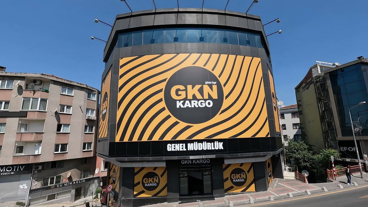 Galatasaray ve Beşiktaş’ın sponsoru GKN Kargo iflas etti!