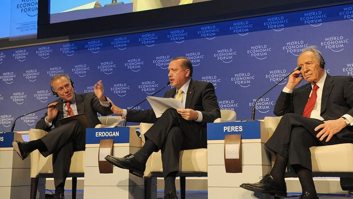 Bloomberg: Erdoğan, Türk yetkililerden Davos’a gitmemelerini istedi..!