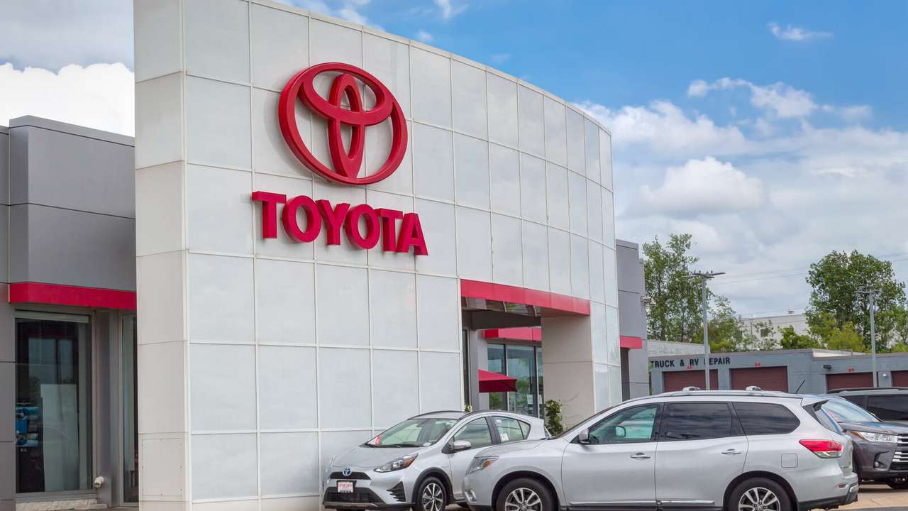 Toyota ve diğer büyük şirketler son 25 yılın en yüksek ücretini ödeyecek
