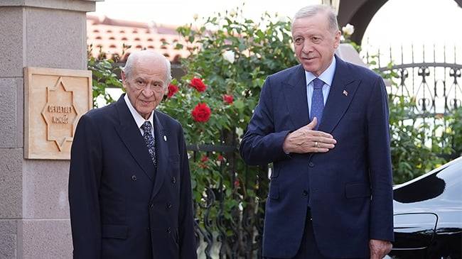 Erdoğan ile Bahçeli’den sürpriz görüşme: Masada kritik konular var