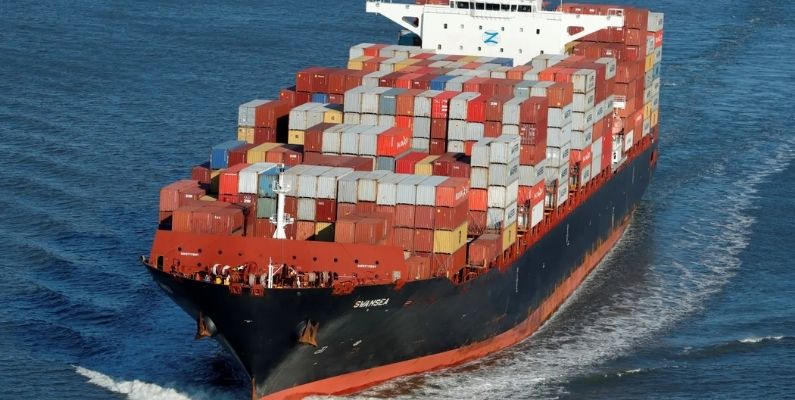 Küresel konteyner navlun fiyatlarında düşüş sürüyor