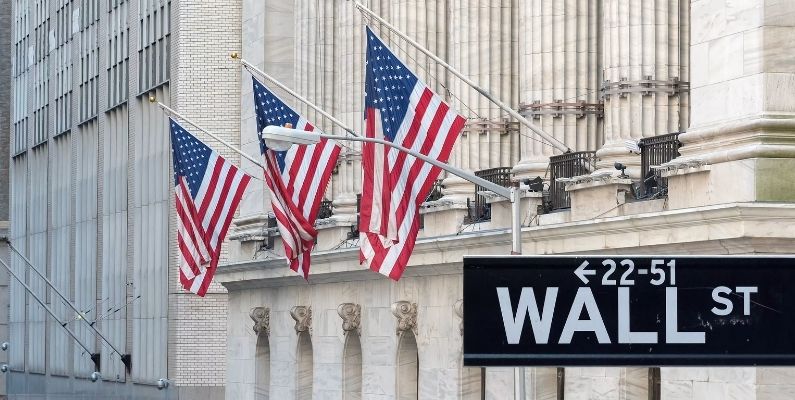 Piyasalarda Trump Rüzgarı: Altın Zirvede, Wall Street Çakıldı!
