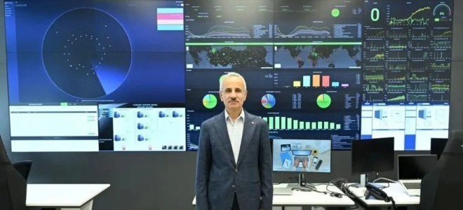 Depremde iletişim neden kesildi? Bakan Uraloğlu açıkladı