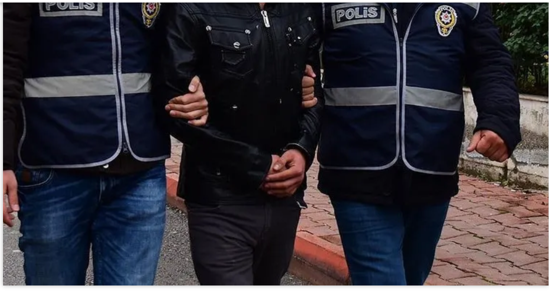 Atilla Yeşilada video:   Patronlara operasyon ihtimali: Ekonomik krize neden olur & Mehmet Şimşek’in yanlışı