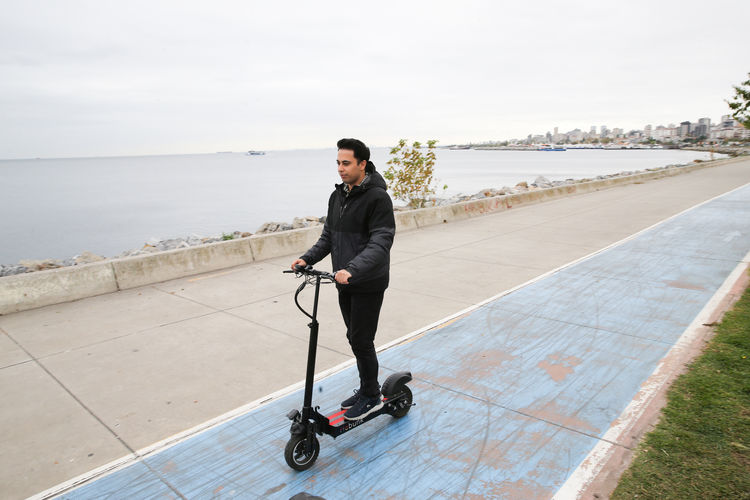 Elektrikli Scooter’da yeni dönem! Yeni zorunluluk kapıda
