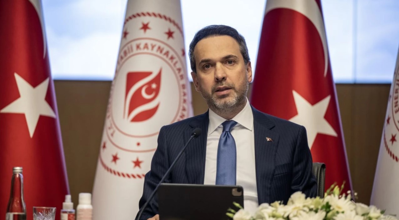 Bayraktar: Petrol Fiyatları Tırmanışta, Doğalgaz Arzında Sorun Yok