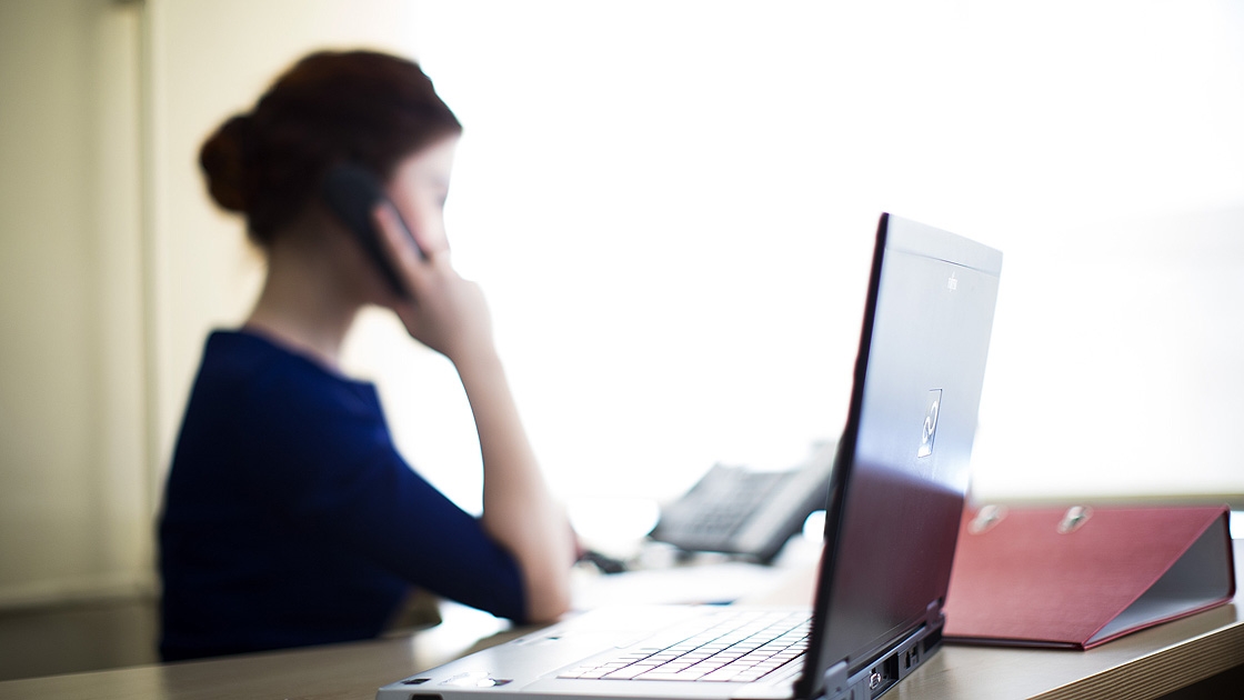 Yapay zeka neden en çok kadınları tehdit ediyor? BM’den çarpıcı rapor