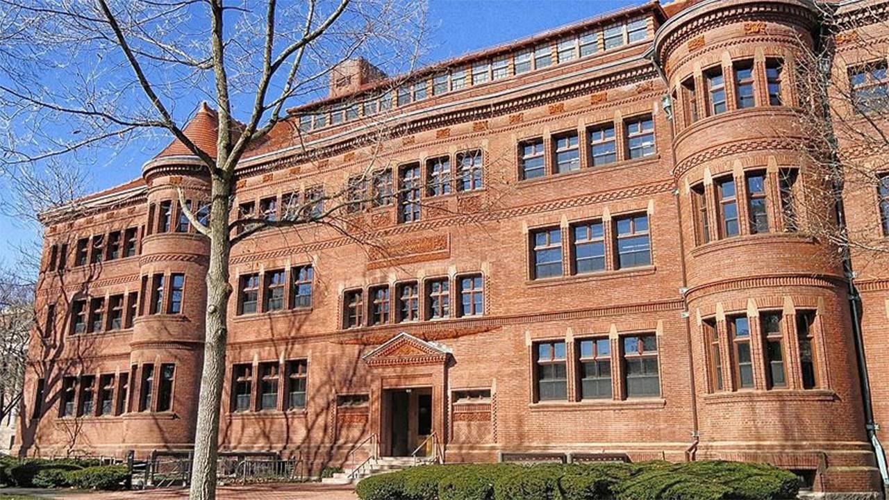 ABD Mahkemesinden Trump’a Fren: Harvard’a Yabancı Öğrenci Yasağı Durduruldu