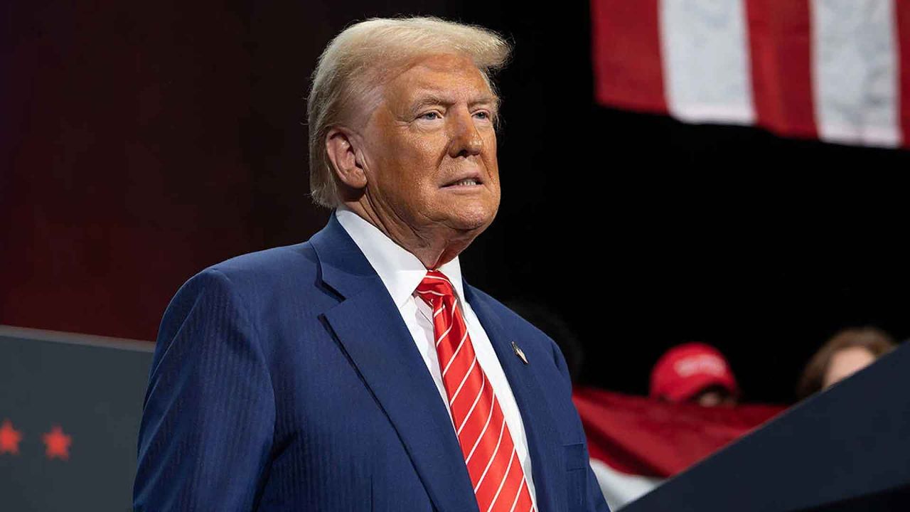 Trump’tan Putin’e Sert Mesaj: Hayal kırıklığına uğradım, süreyi kısaltıyorum!