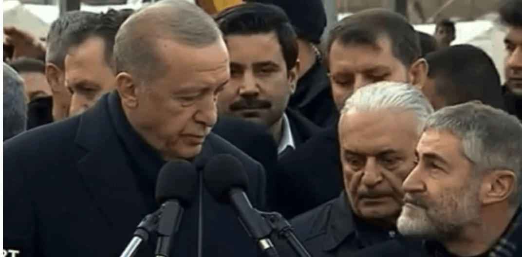 Erdoğan ile Nureddin Nebati Dolmabahçe’de Sürpriz Görüşme Yaptı: “Ekonominin Patronu Değişiyor mu?”
